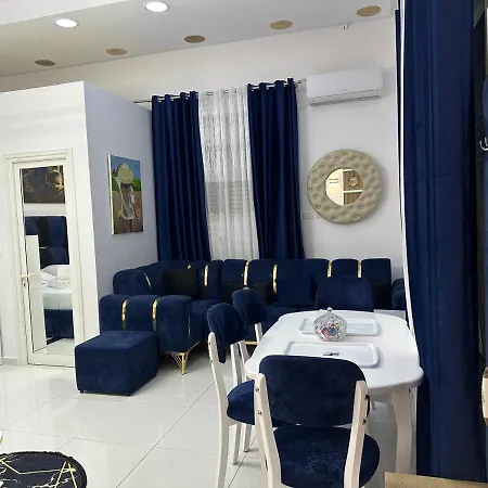 Esto's Near Tirana Airport 1 - Self Checkin -netflix - Free Parking *